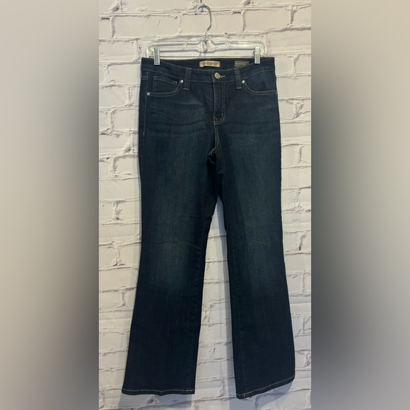 Vintage America Denim - Vintage America short Blue Bootcut Jeans Size 8/29